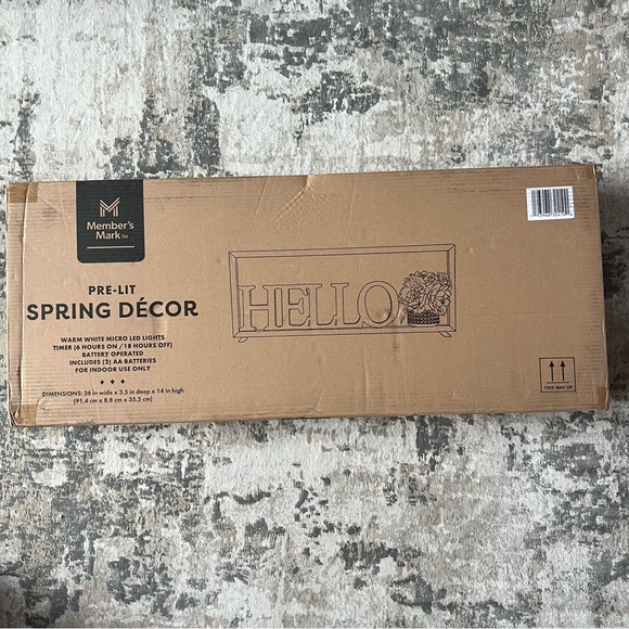 NIB Pre Lit Floral ‘Hello’ Decor Sign - Picture 16 of 16